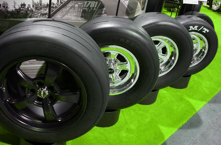 Mickey Thompson D�ck